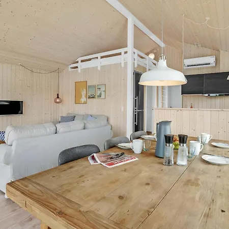 3 Bedroom Lovely In Odder